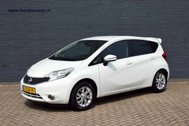 Nissan Note (2015) thumbnail 3