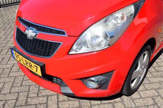Chevrolet Spark (2010) thumbnail 4