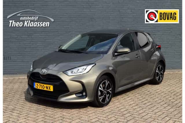 Toyota Yaris (2024) thumbnail 1