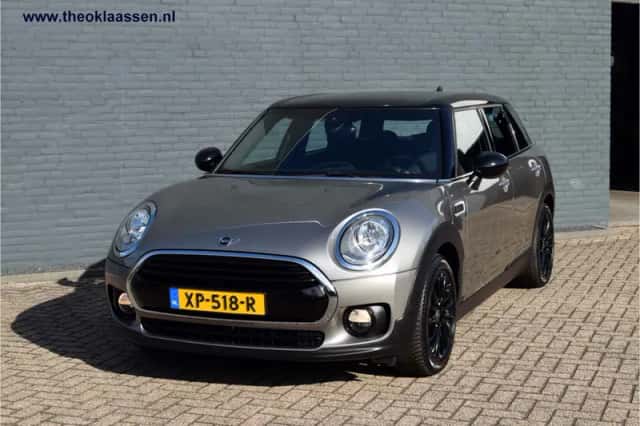 MINI Clubman (2019) thumbnail 2