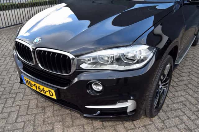 BMW X5 (2015) thumbnail 4