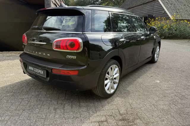 MINI Clubman (2016) thumbnail 3