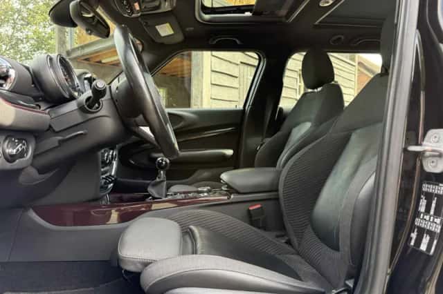 MINI Clubman (2016) thumbnail 6