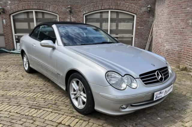 Mercedes-Benz CLK-Klasse (2003) thumbnail 1