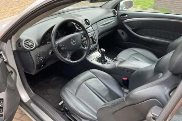 Mercedes-Benz CLK-Klasse (2003) thumbnail 5