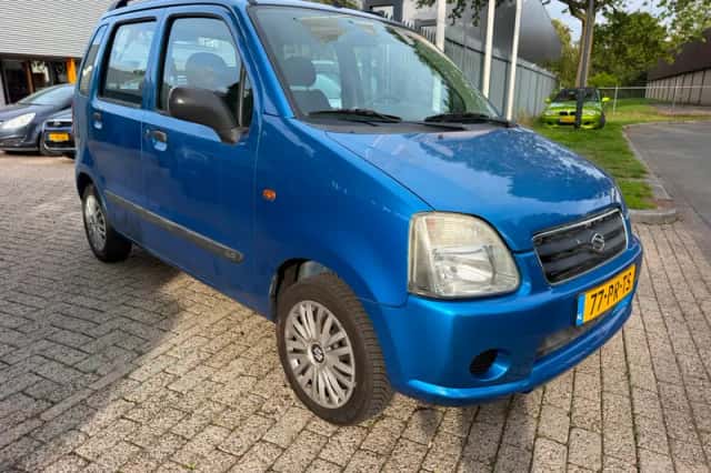 Suzuki Wagon R+ (2004) thumbnail 1