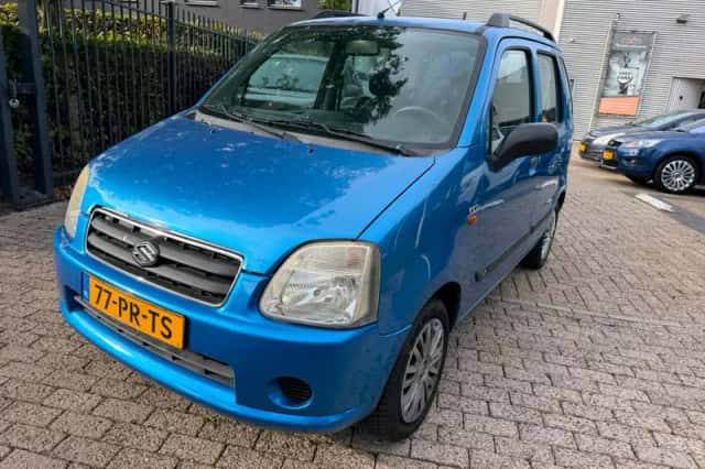 Suzuki Wagon R+ (2004) thumbnail 6