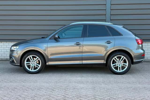 Audi Q3 (2012) thumbnail 5