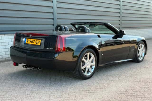 Cadillac XLR (2006) thumbnail 3