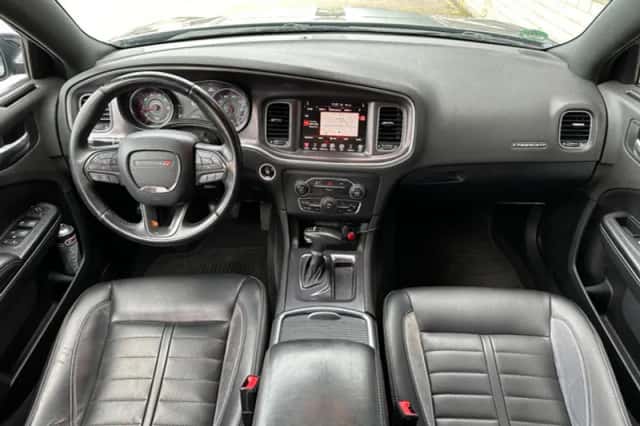 Dodge Charger (2014) thumbnail 6