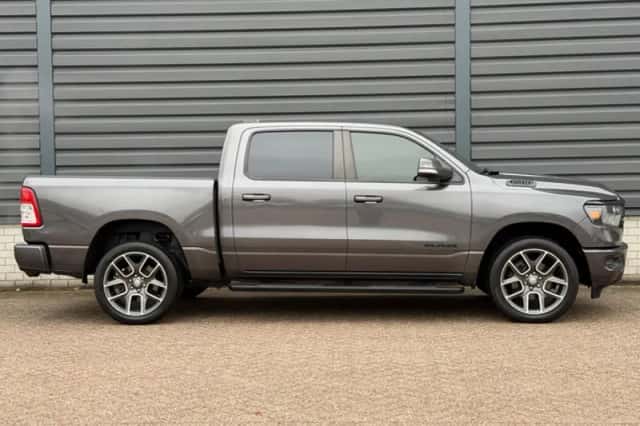 Dodge RAM (2020) thumbnail 2