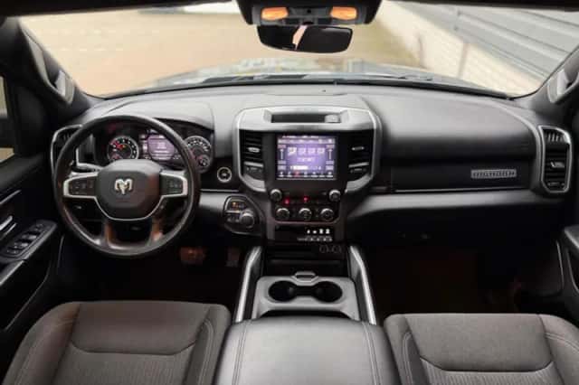 Dodge RAM (2020) thumbnail 3