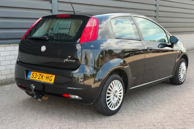 Fiat Grande Punto (2008) thumbnail 3