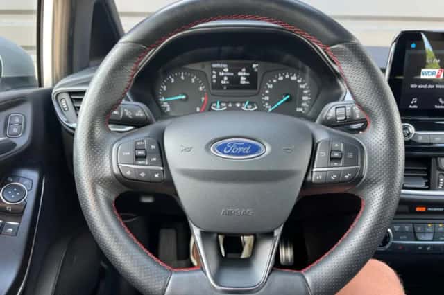Ford Fiesta (2018) thumbnail 5