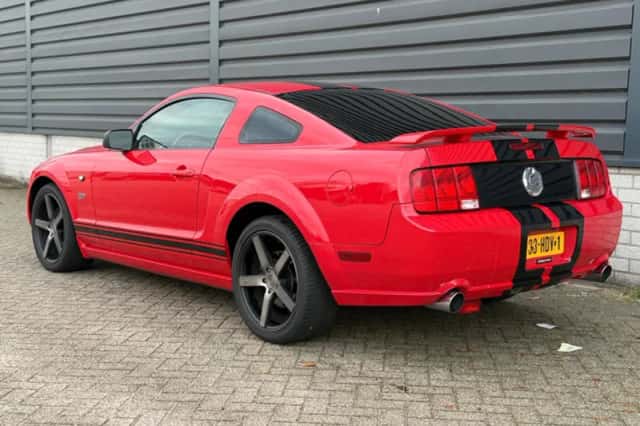 Ford Mustang (2007) thumbnail 5