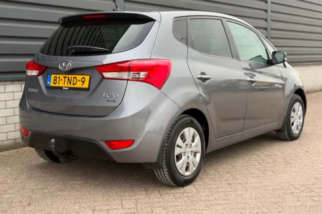 Hyundai ix20 (2012) thumbnail 2