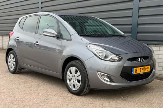 Hyundai ix20 (2012) thumbnail 4