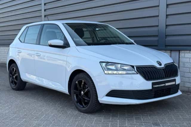 Škoda Fabia (2020) thumbnail 2
