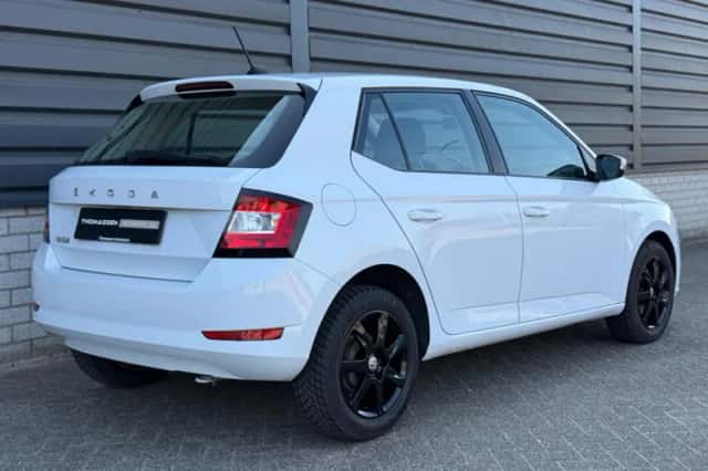 Škoda Fabia (2020) thumbnail 4