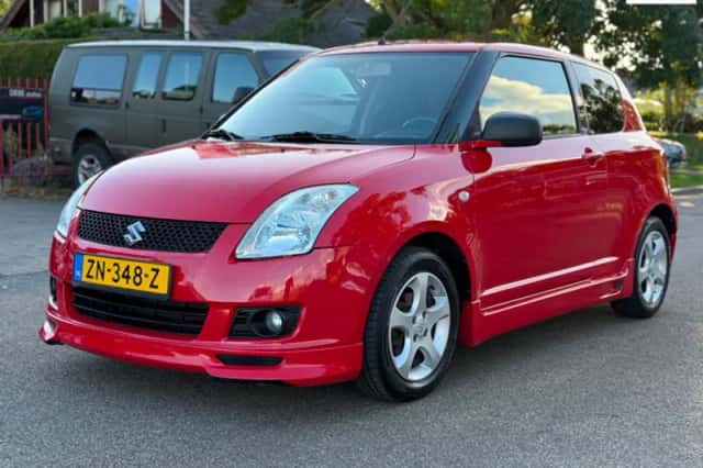 Suzuki Swift (2008) thumbnail 1