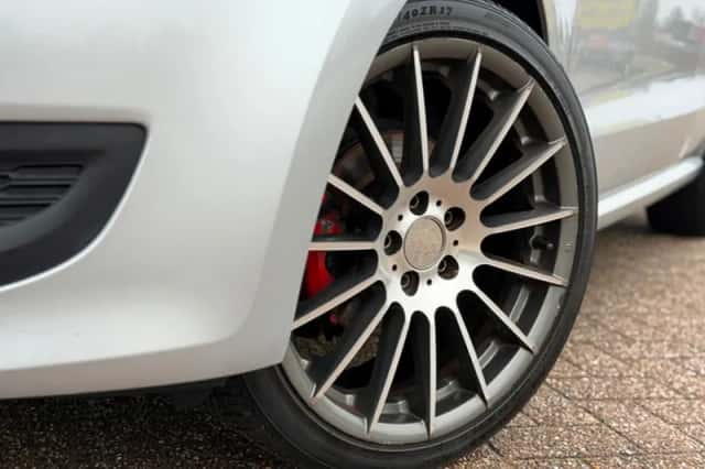 Volkswagen Polo (2010) thumbnail 3