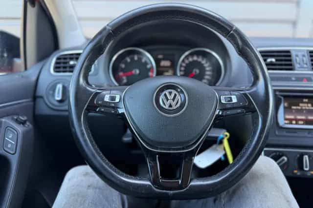 Volkswagen Polo (2014) thumbnail 6