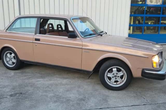 Volvo 242 (1981) thumbnail 5