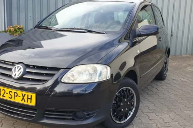 Volkswagen Fox (2006) thumbnail 1