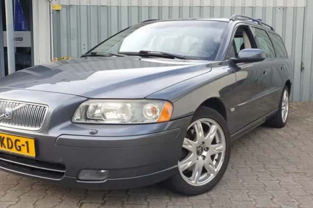 Volvo V70 (2006) thumbnail 1