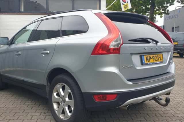 Volvo XC60 (2012) thumbnail 5