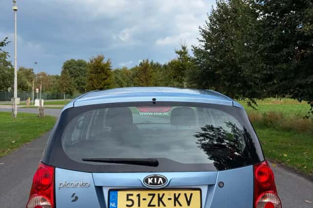 Kia Picanto (2008) thumbnail 5