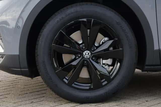 Volkswagen ID.4 (2026) thumbnail 4