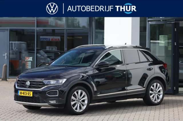 Volkswagen T-Roc (2021) thumbnail 1