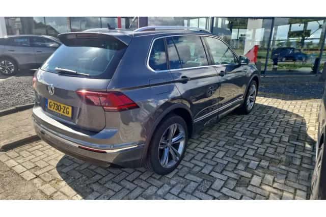 Volkswagen Tiguan (2020) thumbnail 3