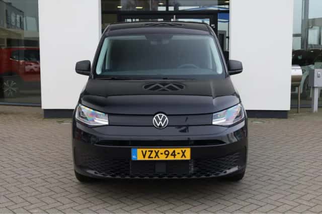 Volkswagen Caddy (2024) thumbnail 3