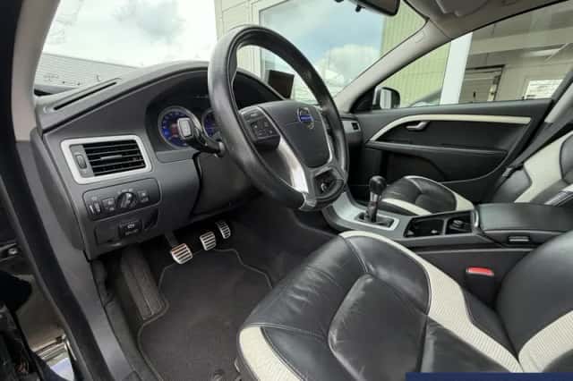 Volvo V70 (2011) thumbnail 6