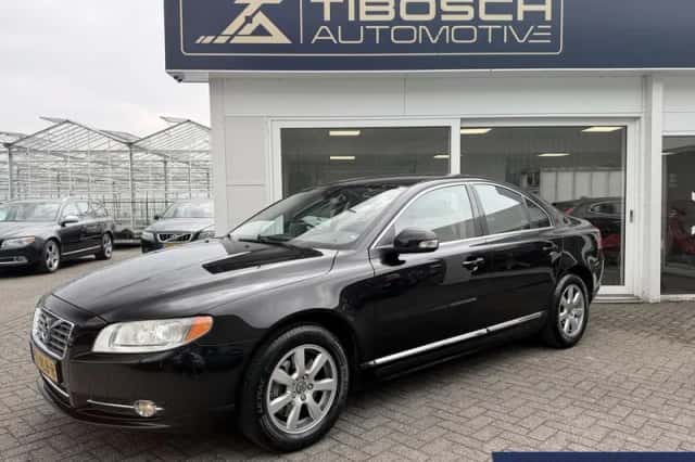 Volvo S80 (2010) thumbnail 1