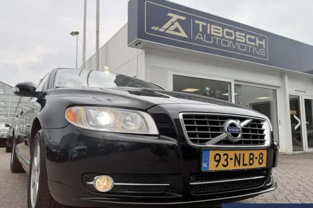 Volvo S80 (2010) thumbnail 4