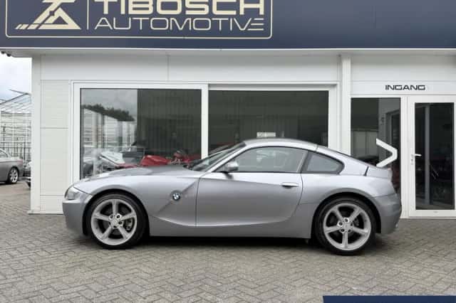 BMW Z4 (2006) thumbnail 3