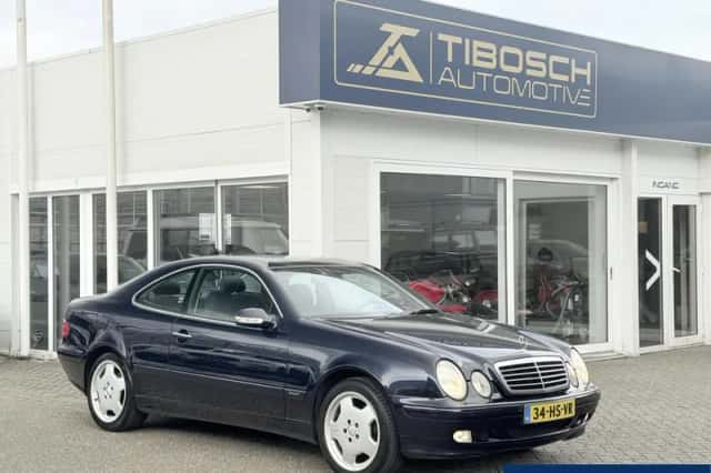 Mercedes-Benz CLK-Klasse (2001) thumbnail 4