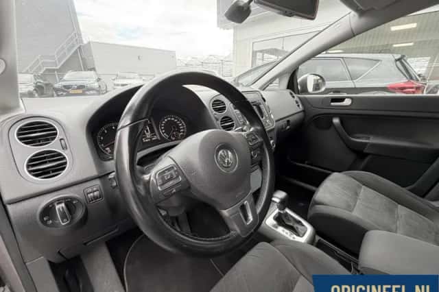Volkswagen Golf Plus (2010) thumbnail 6