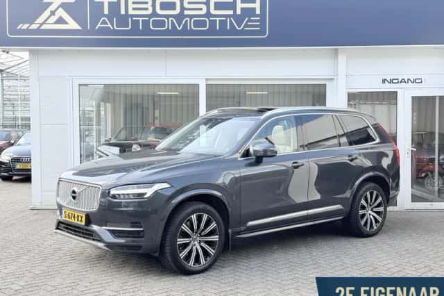 Volvo XC90 (2019) thumbnail 1