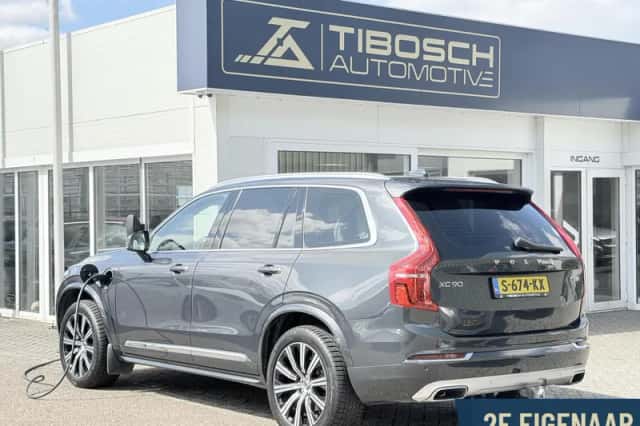 Volvo XC90 (2019) thumbnail 6