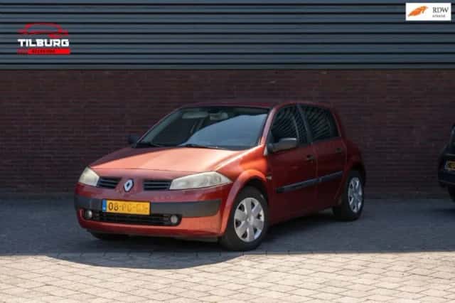 Renault Mégane (2004) thumbnail 1
