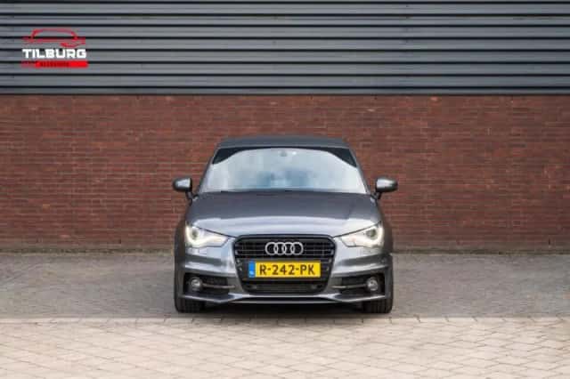 Audi A1 (2012) thumbnail 2