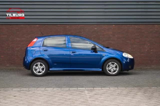 Fiat Grande Punto (2008) thumbnail 4