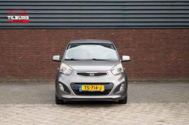 Kia Picanto (2011) thumbnail 2