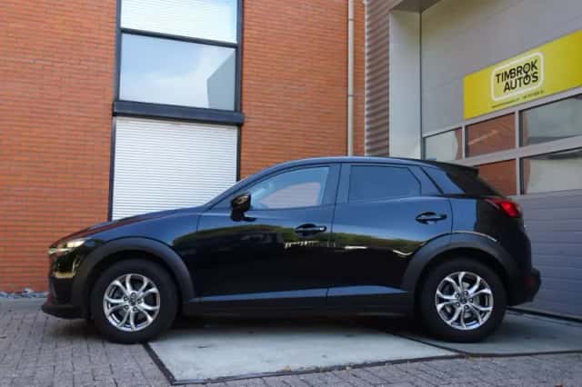 Mazda CX-3 (2018) thumbnail 2