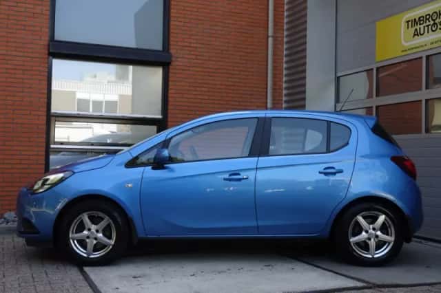Opel Corsa (2017) thumbnail 2