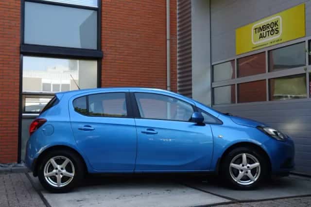 Opel Corsa (2017) thumbnail 4